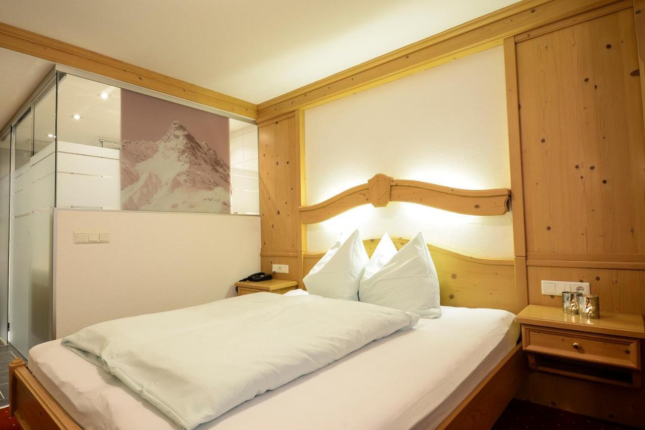 Alp Larain B&B Ischgl Bagian luar foto