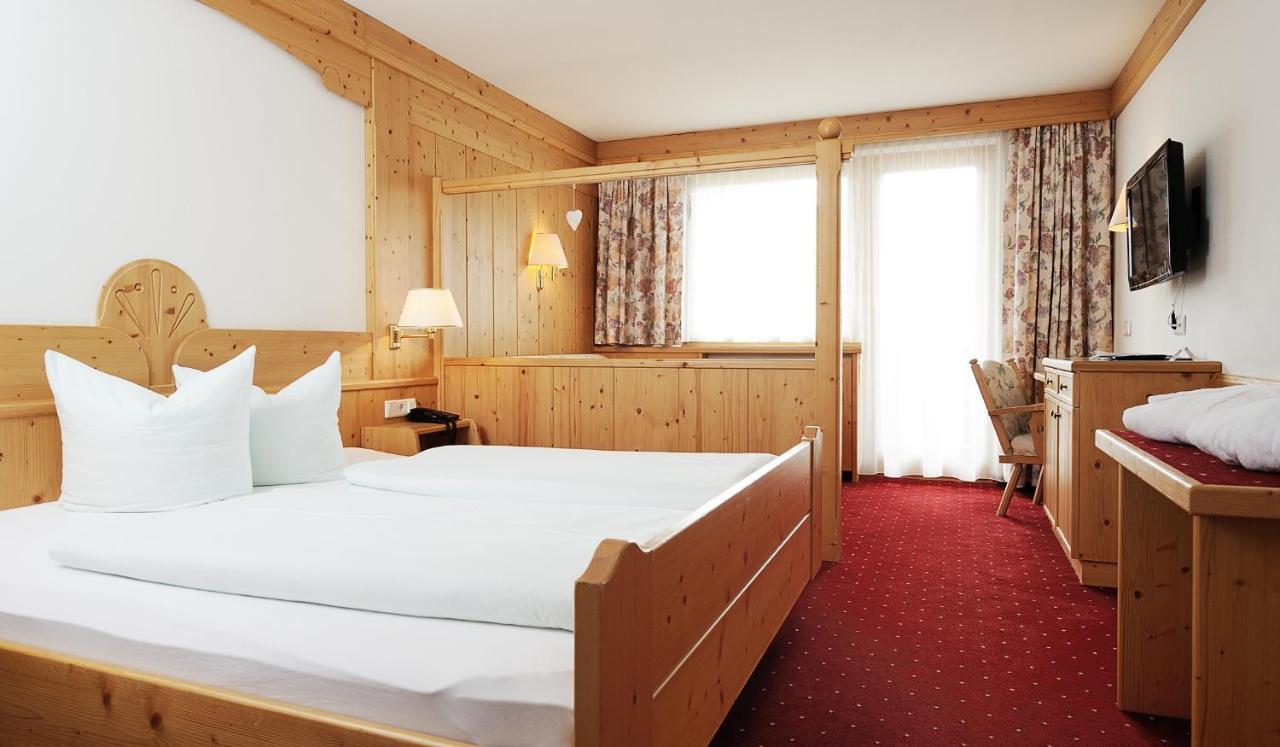 Alp Larain B&B Ischgl Bagian luar foto