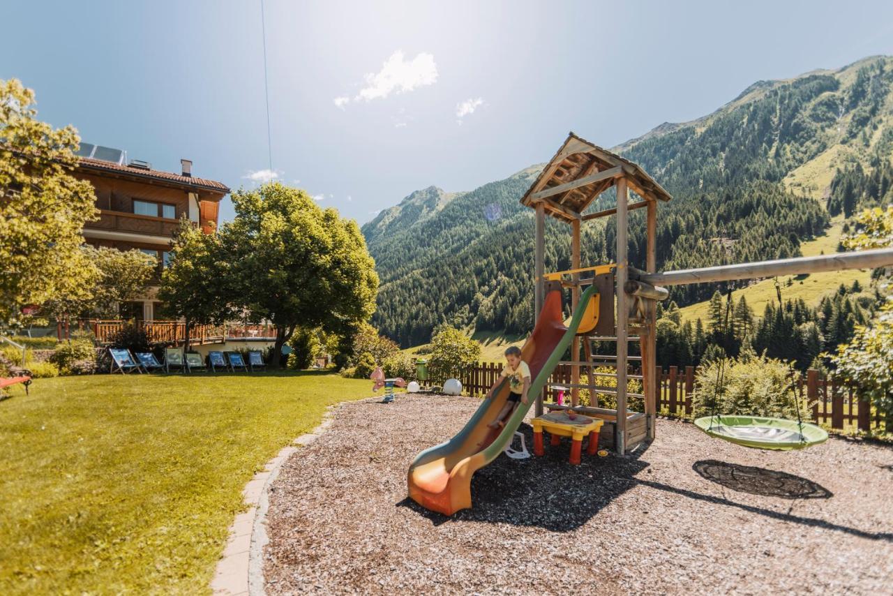 Alp Larain B&B Ischgl Bagian luar foto