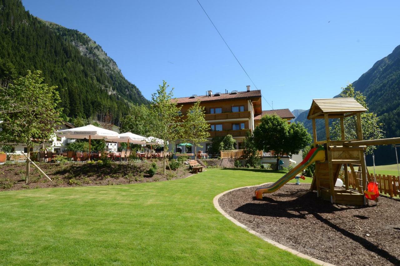 Alp Larain B&B Ischgl Bagian luar foto